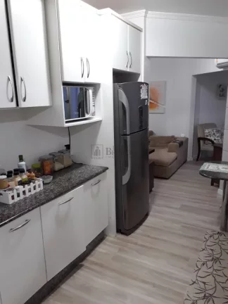 Imagem Apartamento com 3 dormitórios à venda no Centro de Balneário Camboriú/SC