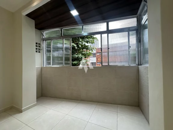 Imagem Apartamento à venda no Embaré