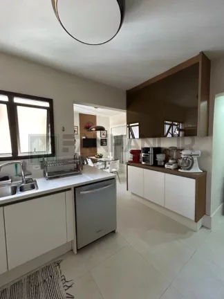 Imagem Espaçoso apartamento de luxo à venda no Itaim Bibi, São Paulo-SP: 4 quartos, 4 suítes, 3 salas, 6 banheiros, 3 vagas de garagem, 213m²!
