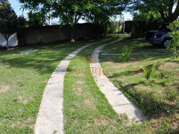 Imagem Chácara mobiliada à Venda Zona Rural Araçoiaba da Serra/SP