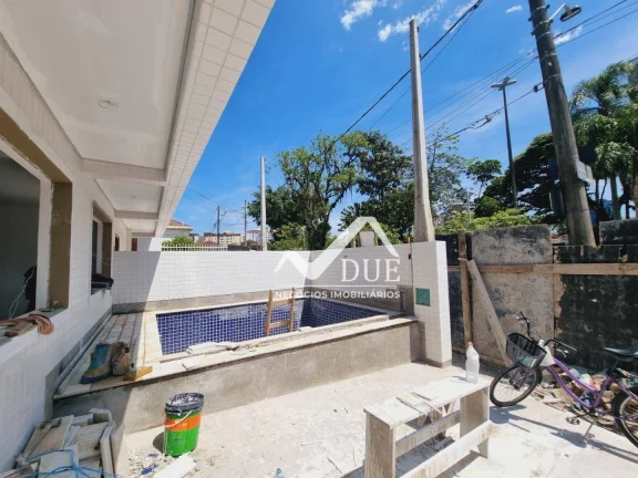Imagem Sobrado com 3 suítes com piscina e churrasqueira à venda por R$ 1.480.000 - Vila Belmiro - Santos/SP