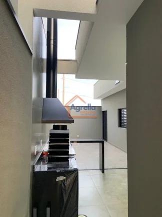 Imagem Condomínio Santa Mônica III - Casa à venda no bairro Jardim Santa Mônica III - Mogi Guaçu/SP