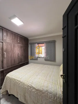 Imagem GH1976

Casa com 3 quartos em Cidade Satélite São Luiz, em terreno com 300m² com 242m² de área ...