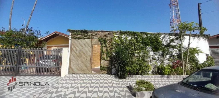 Imagem Sobrado com 3 dormitórios à venda, 180 m² por R$ 1.100.000,00 - Solemar - Praia Grande/SP
