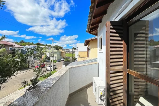 Imagem HFKDA 104 Casa 610191034-122 - Casa à venda no bairro Hípica - Porto Alegre/RS