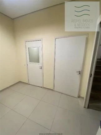 Imagem Galpões para venda em Cotia no bairro Altos de Caucaia