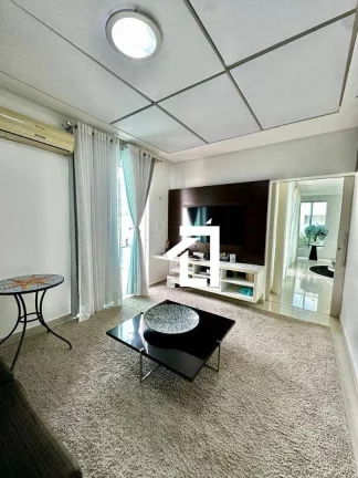 Imagem Casa | Condominio Fechado | 4 Suítes com Piscina Privativa | 352m2