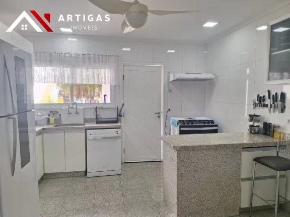 Imagem Casa á venda na Mooca Rua Manuel Custódio A.T 352 m² A.C 310 m2 4 dormitórios 3 suítes 3 vagas