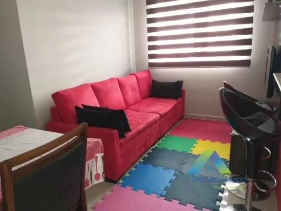 Imagem Lindo Apartamento com 2 dormitórios, 1 vaga excelente localização com facil acesso a comércios e principais avenidas