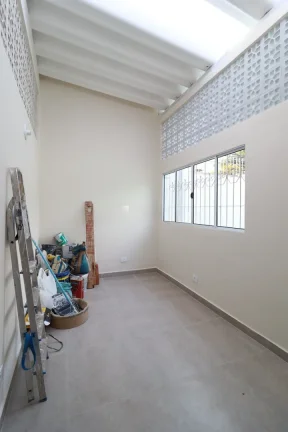 Imagem "Casa Comercial ou Residencial de 105m² - Conforto, Praticidade e Localização Privilegiada"