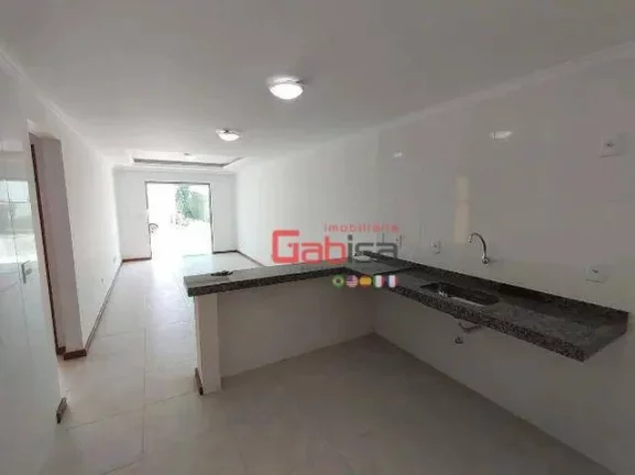 Imagem Casa com 3 dormitórios à venda, 131 m² por R$ 650.000,00 - Palmeiras - Cabo Frio/RJ