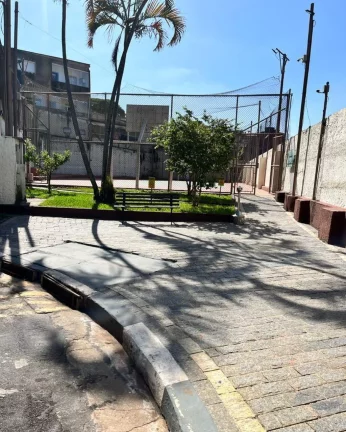 Imagem Vendo Sobrado em Condomínio Fechado 5 dormitórios
