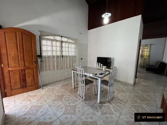 Imagem Chácara com 4 dormitórios à venda em Atibaia/SP - 2.000m² por R$920.000!