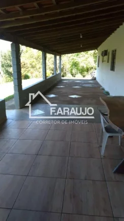 Imagem Sítio à venda em Tapiraí com 10 alqueires 5 quartos, 10 vagas