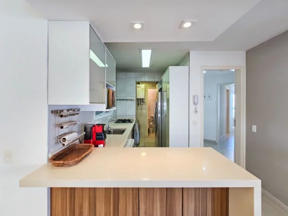 Imagem Apartamento pé na areia à venda em Riviera de São Lourenço Módulo 07: 3 quartos, 3 suítes, 2 salas, 2 vagas, 155,39m². Luxo e conforto!