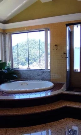 Imagem Casa para Venda em Nova Friburgo, Jardim Marajói, 4 dormitórios, 3 suítes, 5 banheiros,