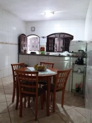 Imagem Sobrado com 4 dormitórios para alugar, 240 m² por R$ 2.400/mês - Parque Gerassi - Santo André/SP