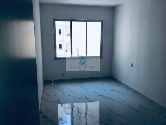 Imagem Imóvel de Luxo em Copacabana: Apartamento de 3 Quartos, 2 Suítes e 1 Vaga de Garagem - Rio de Janeiro-RJ
