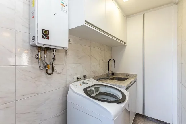 Imagem Sobrado com 3 suítes em condomínio no Santo Inacio