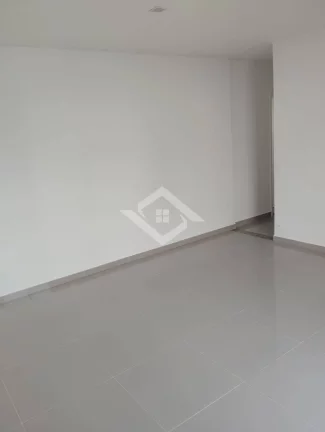 Imagem Alugo cobertura Linear com Jacuzzi para 7 pessoas, na Gleba A