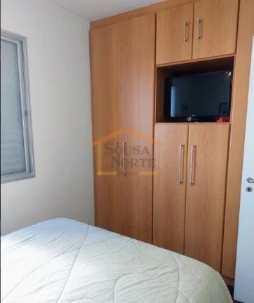 Imagem Apartamento com 61m², possui sala 2 ambientes com ar condicionado e sacada. Dispõe de 3 dormitóri...