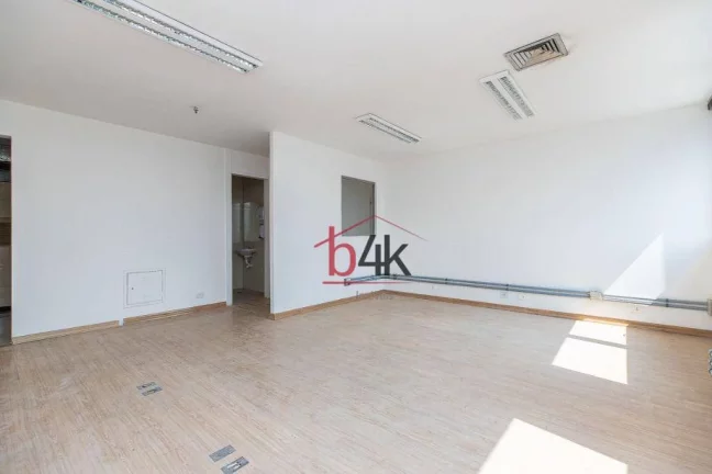 Imagem Sala Comercial de 122m² em Santo Amaro