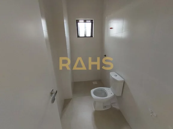 Imagem Cobertura nova no bairro Anita Garibaldi, com 136 m² sendo 3 suítes e mais 3 vagas de garagem. Inf...