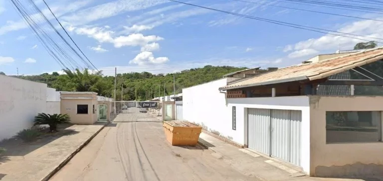 Imagem CASA BARATA NO CENTRO DE JUATUBA!