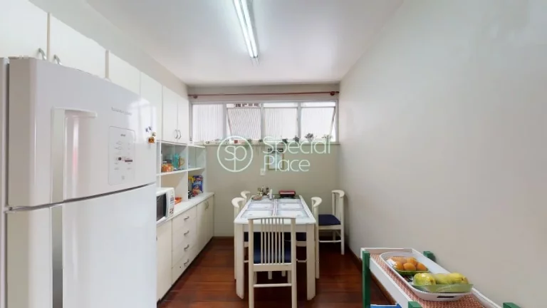 Imagem Apartamento em rua muito procurada no Jardim Paulista! Localização ímpar em via tranquila e arbor...