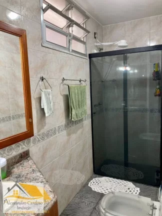 Imagem Vendo apartamento no Centro com 2 quartos e vaga de garagem