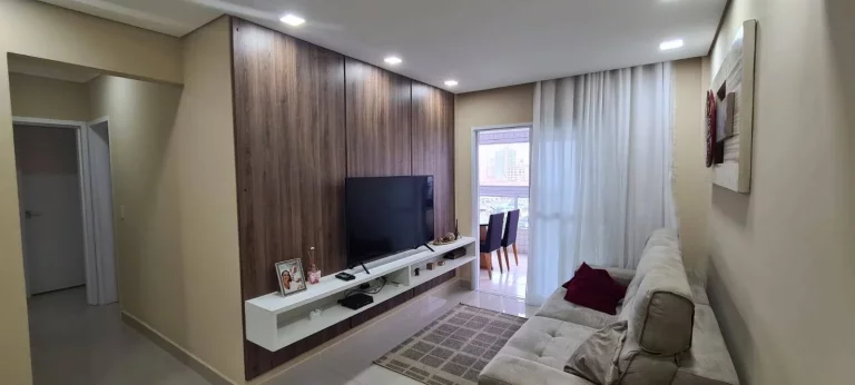 Apartamento de 3 dormitórios no Canto do Forte