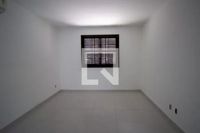 Imagem Casa à Venda - Vargem Pequena, 3 Quartos, 250 m2