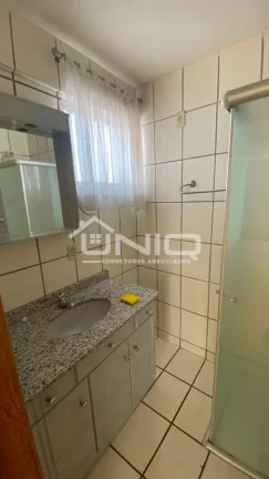 Imagem Apartamento Ed. Cainã - 3 Dormitórios Semi-Mobiliado no Centro