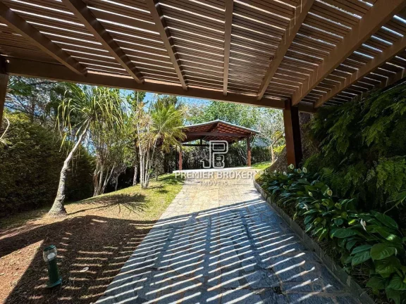 Imagem Casa à venda, 235 m² por R$ 1.680.000,00 - Albuquerque - Teresópolis/RJ