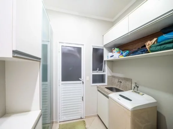 Imagem MIRANTE-CASA RECÉM REFORMADA DIVISANDO COM ÁREA DE PRESERVAÇÃO