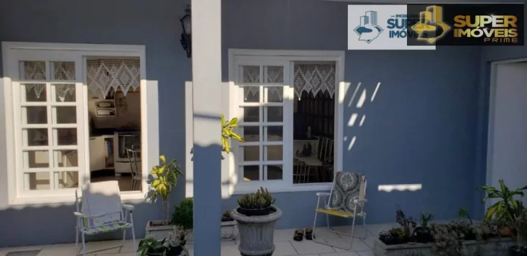 Imagem Casa Alto Padrão a Venda no bairro Centro - Pelotas, RS
