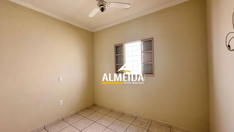 Imagem Casa com 2 dormitórios à venda, 70 m² por R$ 310.000,00 - Estádio - Rio Claro/SP