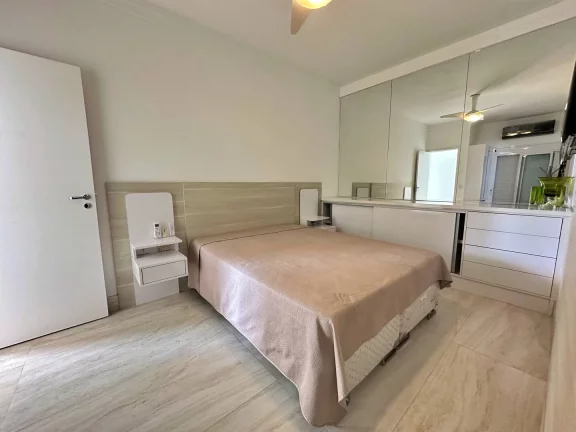 Imagem Cobertura Decorada com Vista para o Mar na Riviera Módulo 2