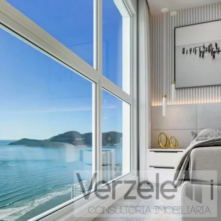 Imagem Apartamento 4 ou + dormitórios para Venda em Balneário Camboriú / SC no bairro Centro
