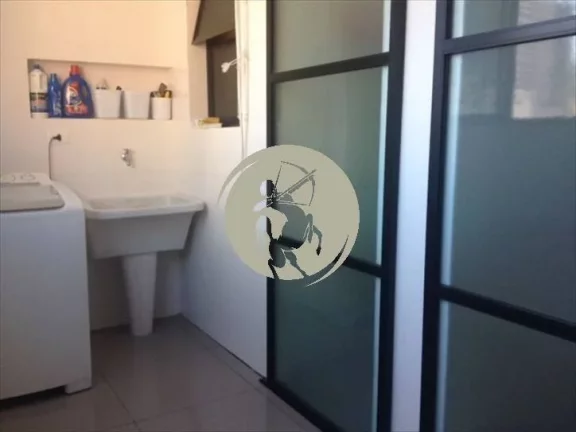 Imagem TOTALMENTE MODERNIZADO SALA 3 AMBIENTES EM MADEIRA , DOMRITÓRIOS PISO DE MADEIRA.SUITES: PORCELANAT...