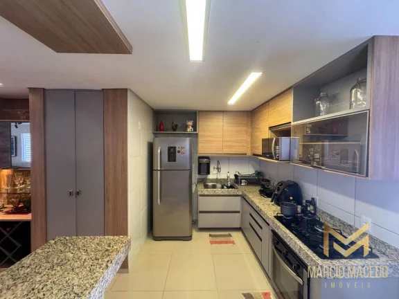 Imagem Casa com 4 dormitórios à venda, 138 m² por R$ 690.000,00 - Guaribas - Eusébio/CE
