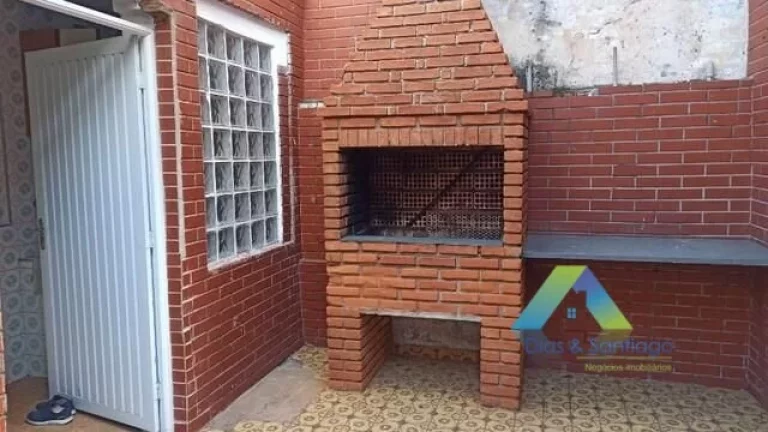 Imagem VILA CAMPESTRE Casa 187 metros, 4 dormitórios, EDICULA, 2 vagas com ótima localização e valor.