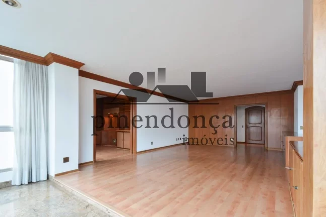 Imagem Apartamento na Rua Rio de Janeiro com 276 m², 4 quartos e 2 vagas em Higienópolis.