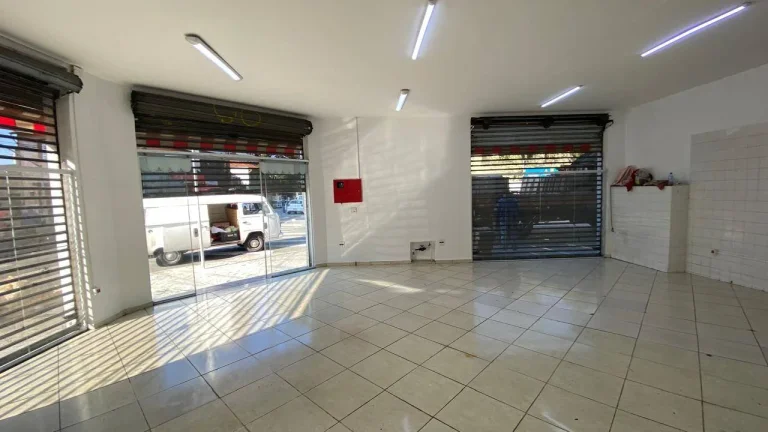 Imagem Salão Comercial de Esquina para Locação – Miolo do Ipiranga
