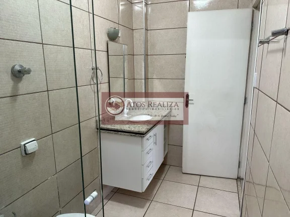 Imagem Chegou a sua Oportunidade de Morar em Santo Amaro. Alugo Apartamento de 95m2 na Av João Dias, Apartamento com 2 dormitórios bem espaçosos, dependências de empregada com Banheiro e Área de Serviço, Sala de jantar e estar em L, Piso Porcelanato, Cozinha Amp