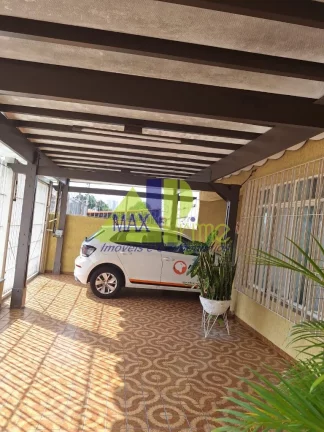 Imagem Imperdível oportunidade de adquirir uma casa na Vila Granada, São Paulo-SP, com 3 quartos, 2 salas, 3 banheiros e 2 vagas de garagem!
