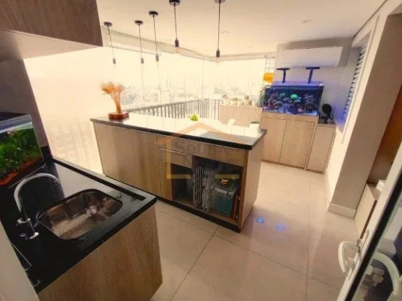 Imagem Apartamento com 93m², 3 dormitórios, sendo 1 suíte, 2 banheiros. Possui cozinha com armários emb...