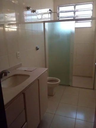 Imagem Sobrado com 3 dormitórios para alugar, 157 m² por R$ 3.500/mês - Jardim - Santo André/SP