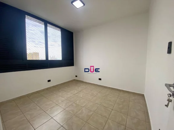 Imagem Apartamento 2 dormitórios para locação no coração do Gonzaga – a menos de 100 metros da praia!