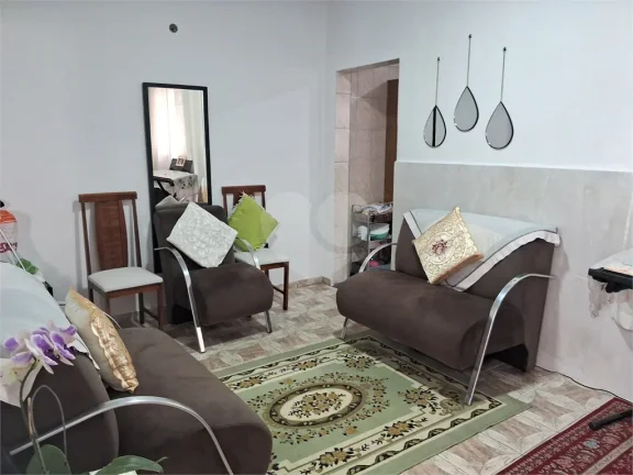 Imagem Casa à venda com 2 quartos, sendo 1 suíte, em VILA LEOPOLDINA, São Paulo - SP